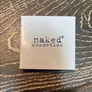 Naked Cosmetics Pressed Eyeshadow - Blushing Bronze Shade